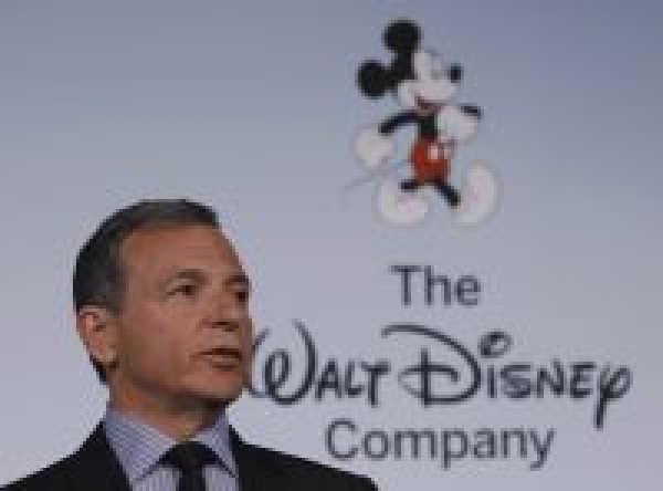 【手機交友APP推薦】鮑伯．艾格回鍋迪士尼CEO！任內15年收購眾多強悍IP，帶領迪士尼市值成長5倍